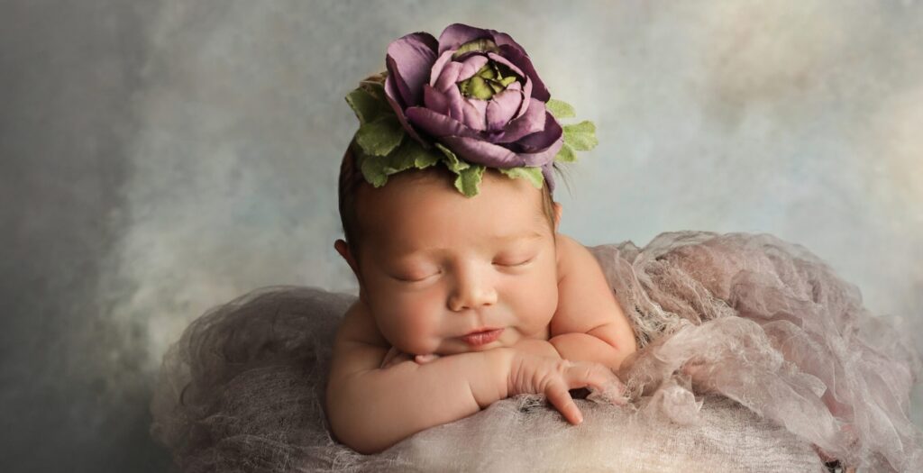 Newborn Photographer - Baby Photo,Santa Clara, San Jose, Sunnyvale, Palo Alto, Cupertino, Mountain View, Milpitas, Gilroy, Stanford, Los Gatos, Morgan Hill, Los Altos, Campbell, Saratoga, Los Altos Hills, Monte Sereno, San Martin, Alum Rock, Cambrian Park, East Foothills, Burbank, Fruitdale, Llagas-Uvas, Loyola, Lexington Hills, West Santa Clara