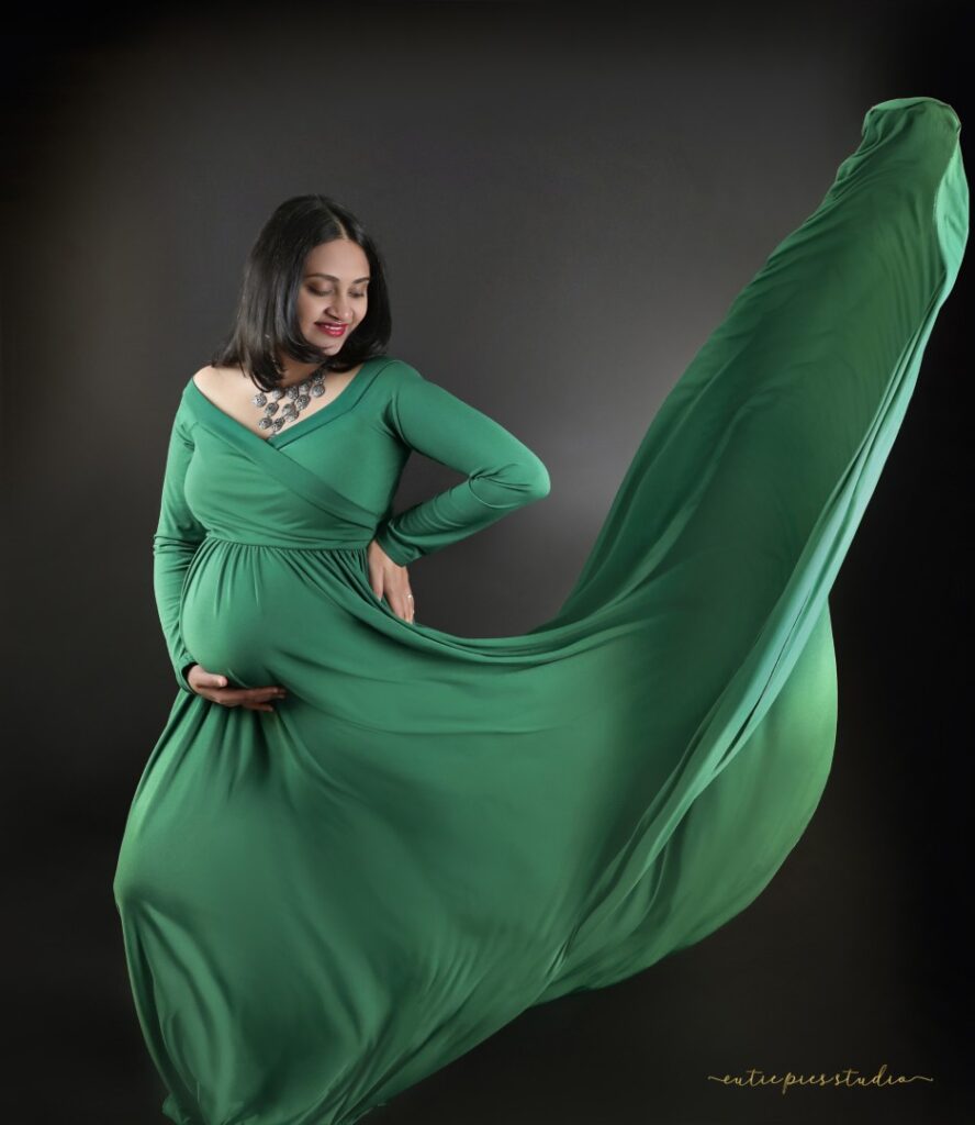 Maternity Photographer -Pregnancy Photo,Santa Clara, San Jose, Sunnyvale, Palo Alto, Cupertino, Mountain View, Milpitas, Gilroy, Stanford, Los Gatos, Morgan Hill, Los Altos, Campbell, Saratoga, Los Altos Hills, Monte Sereno, San Martin, Alum Rock, Cambrian Park, East Foothills, Burbank, Fruitdale, Llagas-Uvas, Loyola, Lexington Hills, West Santa Clara